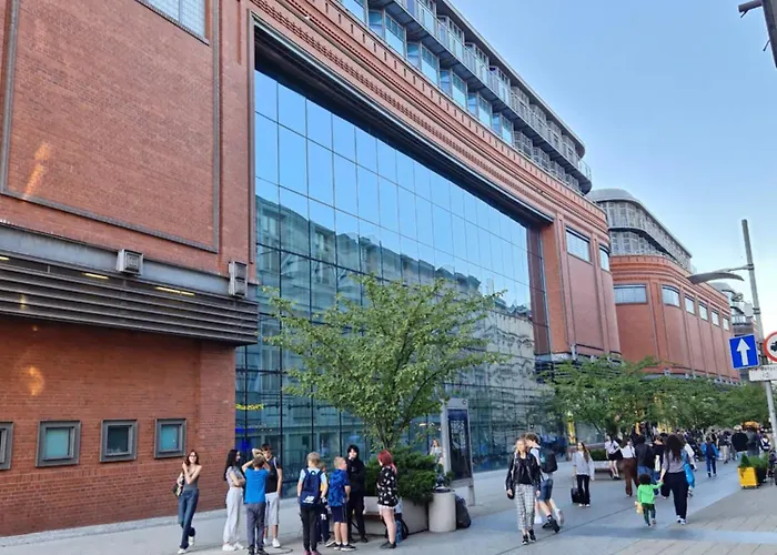 Casa Mama Centrum Iii Lazarski * Познань